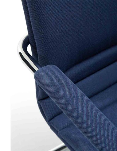 Кресло VAGHI MODUS 150 GUEST CHAIR 512C, на полозьях