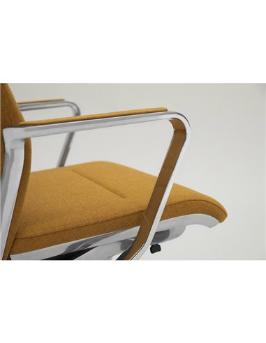 Кресло руководителя SENATOR QDOS 240C эргономичное, тканевое CUZ13