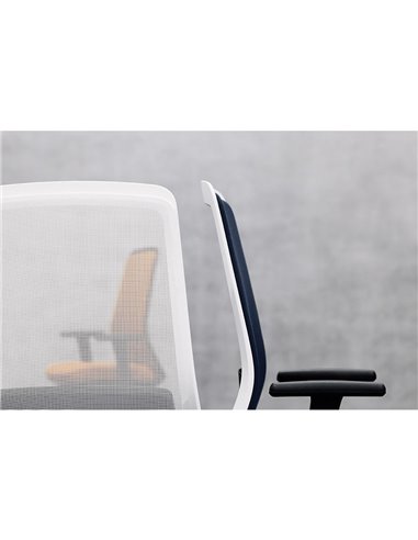 Кресло INTERSTUHL EVERY EV256 для оператора