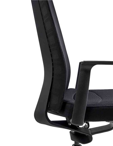 Кресло INTERSTUHL PURE PU213 BLACK MESH