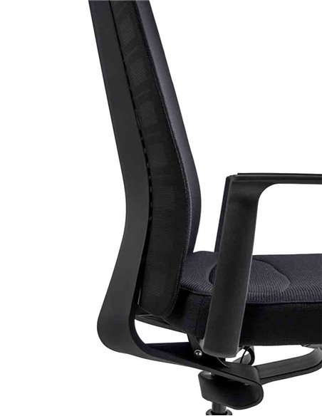 Кресло INTERSTUHL PURE PU213 BLACK MESH