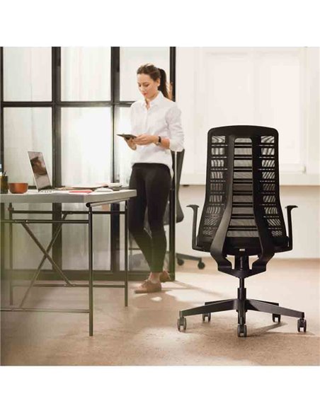 Кресло INTERSTUHL PURE PU213 BROWN MESH