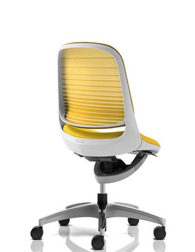 Кресло Okamura Luce Mango Yellow для оператора с подлокотниками