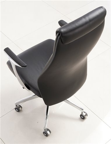 Кресло KRESLALUX 9184 BLACK для руководителя, кожаное