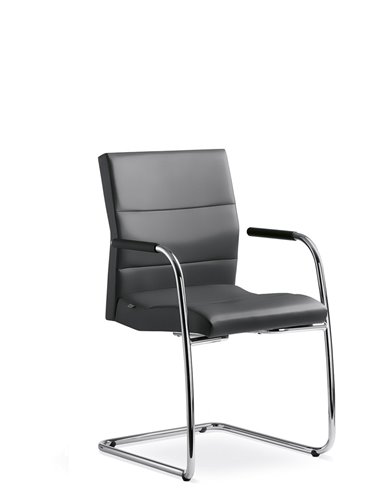 Кресло LD SEATING LASER 682-Z, для посетителей, кожаное