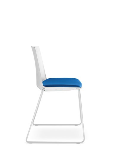 Кресло LD SEATING SKY FRESH 042-Q, для посетителей, на полозьях