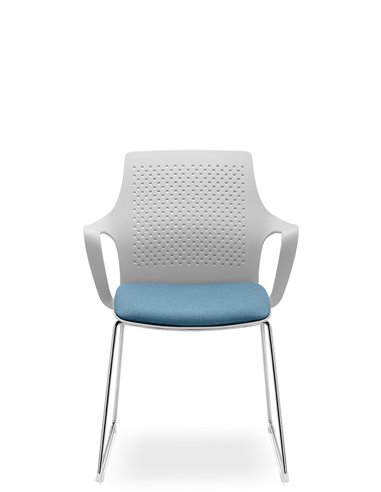 Кресло LD SEATING TARA 105-Q-N4 для посетителей, на полозьях