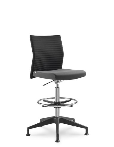 Кресло LD SEATING ELEMENT 445, поворотное, с высоким газлифтом