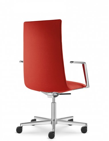 Кресло LD SEATING HARMONY MODERN 885 кожаное, со средней спинкой