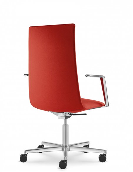 Кресло LD SEATING HARMONY MODERN 885 кожаное, со средней спинкой