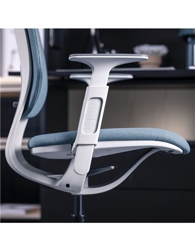 Кресло KLOBER LIM PADDED, P990 для оператора, светло-серый корпус