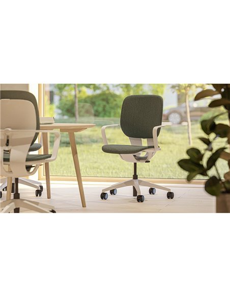Кресло KLOBER LIM PADDED, P990 для оператора, светло-серый корпус