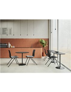 Кресло LD SEATING EVO 011-N1, BR для посетителей, на ножках 2
