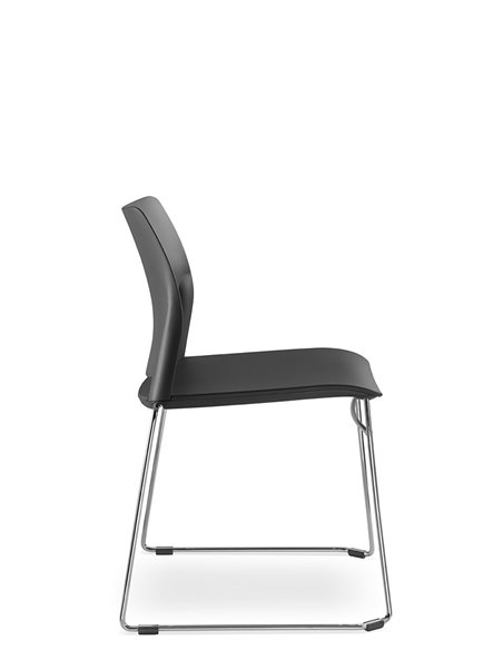 Кресло LD SEATING TREND 520-Q-N4 для посетителей, на полозьях