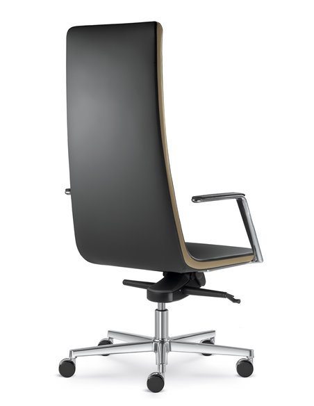 Кресло LD SEATING HARMONY 820-H кожаное, с высокой спинкой