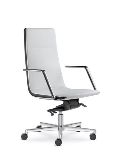 Крісло LD SEATING HARMONY 822-H шкіряне, із середньою спинкою