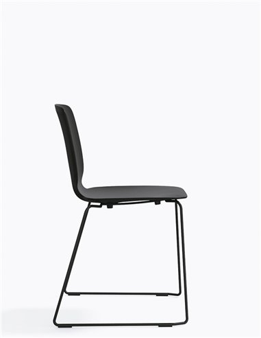 Стул PEDRALI BABILA 2740 BLACK на полозьях