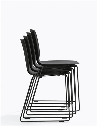Стул PEDRALI BABILA 2740 BLACK на полозьях