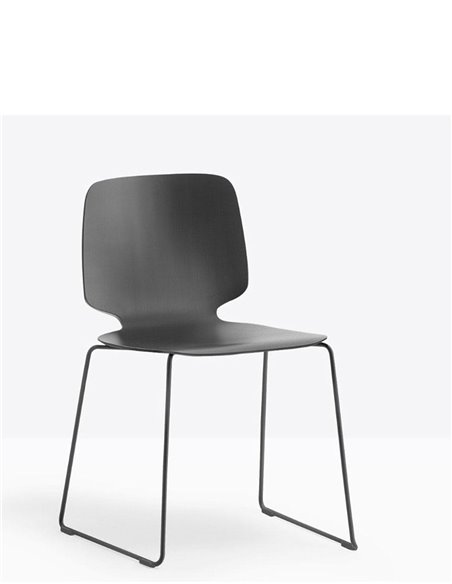 Стул PEDRALI BABILA 2720 BLACK на полозьях