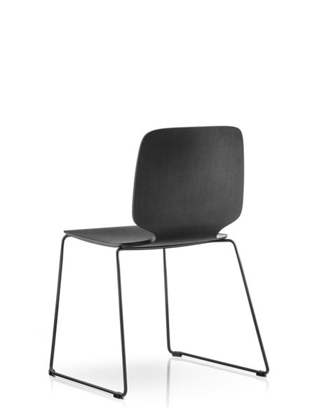 Стул PEDRALI BABILA 2720 BLACK на полозьях